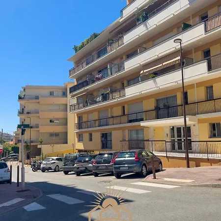 아파트 Le Surcouf By 4 By Sunset