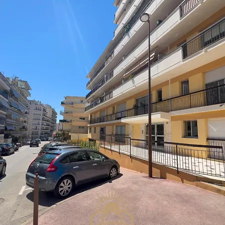 Le Surcouf By 4 By Sunset Apartment *