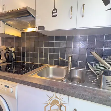 Le Surcouf By 4 By Sunset * 르까네